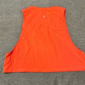 Size 6 Lululemon crop top